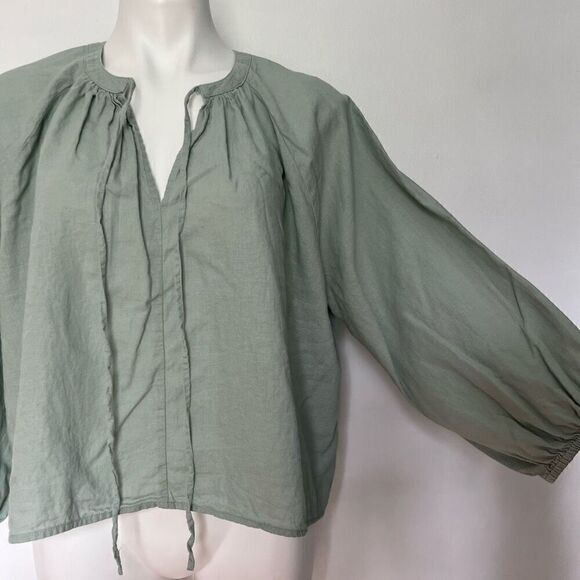 A New Day linen blend puff sleeve blouse - Picture 1 of 7
